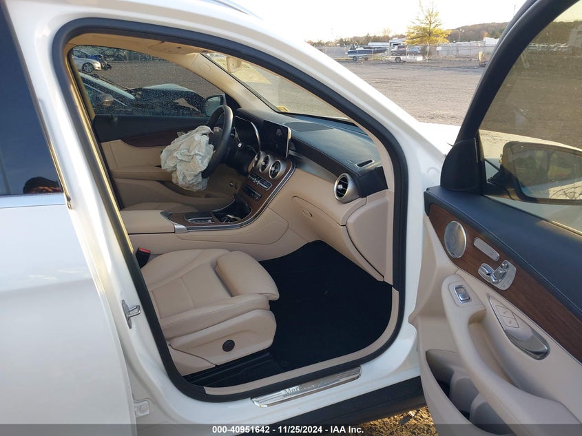 2020 MERCEDES-BENZ GLC 350E 4MATIC - W1N0G5DB9LF777307