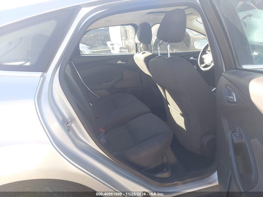 2012 FORD FOCUS VIN: 1FAHP3M21CL111516