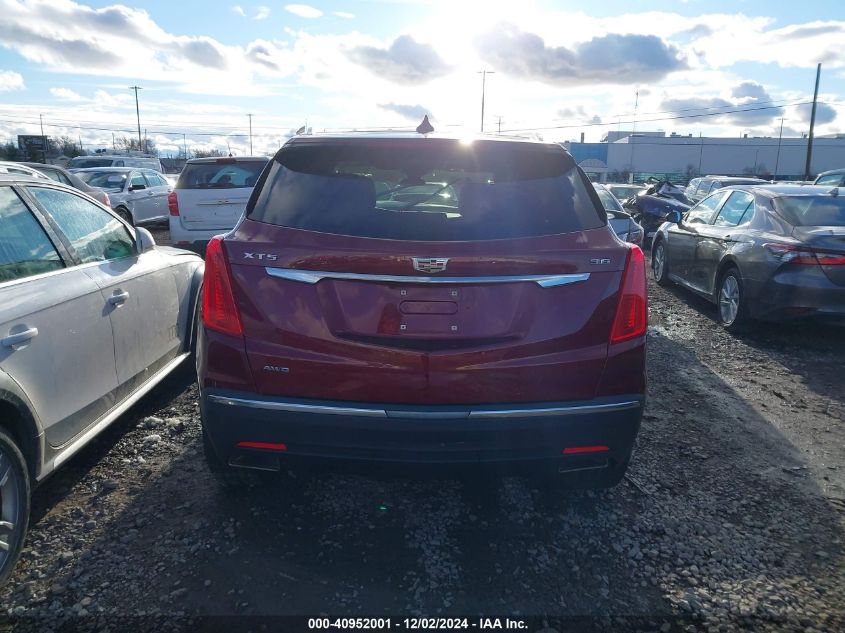 VIN 1GYKNDRS4JZ213739 2018 CADILLAC XT5 no.17