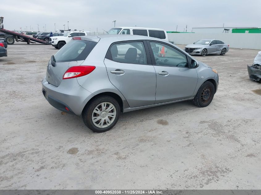 VIN JM1DE1KYXD0161733 2013 Mazda 2, Sport no.4