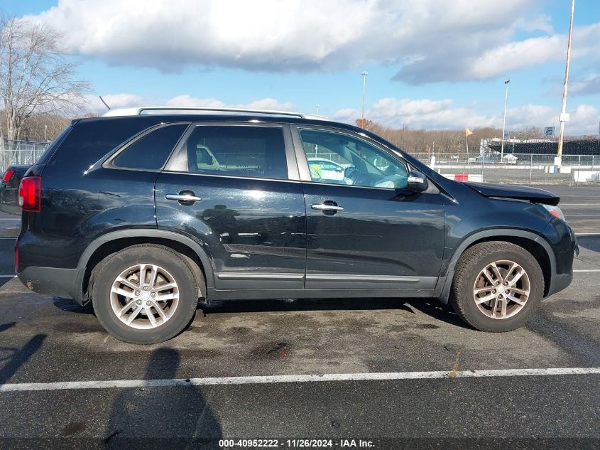 VIN 5XYKT4A64FG641360 2015 KIA Sorento, LX no.13