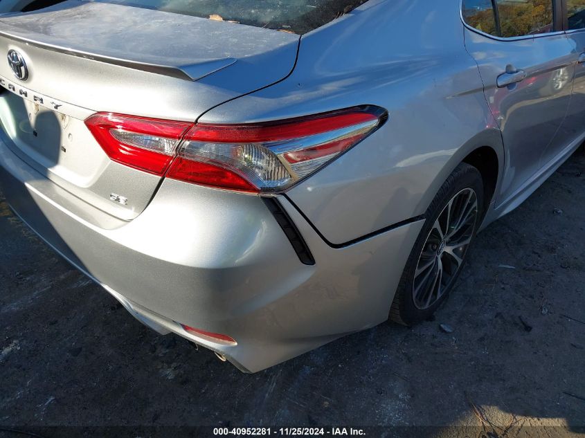 VIN 4T1B11HK9JU092555 2018 TOYOTA CAMRY no.17