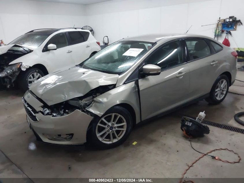 VIN 1FADP3F29FL217809 2015 FORD FOCUS no.2