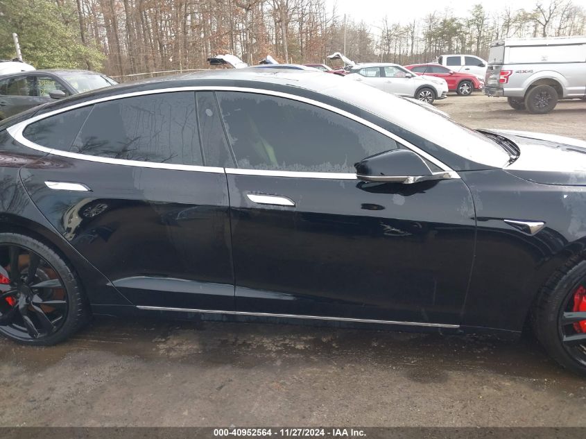 2018 Tesla Model S 100D/75D/P100D VIN: 5YJSA1E41JF281428 Lot: 40952564