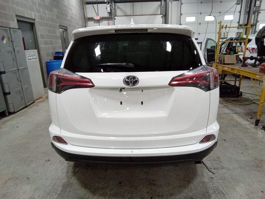 2018 Toyota Rav4 Le VIN: JTMBFREV1JJ741642 Lot: 40952617