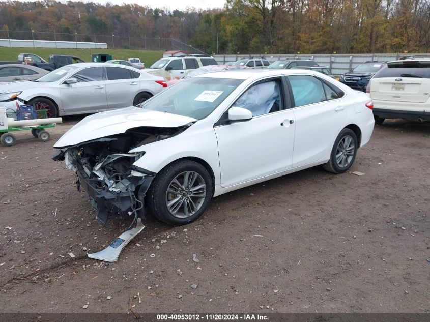 VIN 4T1BF1FK4GU511215 2016 Toyota Camry, SE no.2