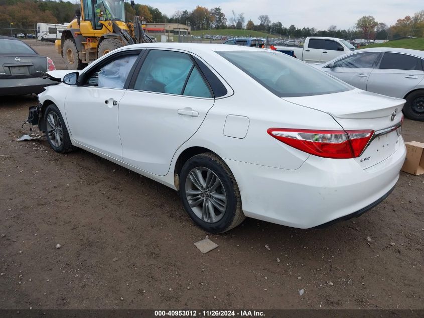 VIN 4T1BF1FK4GU511215 2016 Toyota Camry, SE no.3