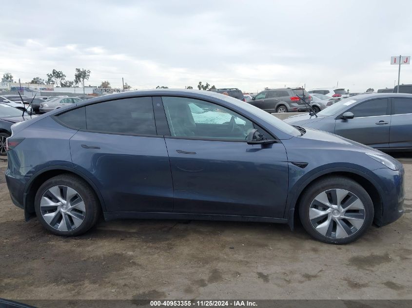 2022 Tesla Model Y Long Range Dual Motor All-Wheel Drive VIN: 7SAYGDEEXNF535584 Lot: 40953355