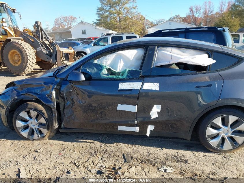 2021 Tesla Model Y Long Range Dual Motor All-Wheel Drive VIN: 5YJYGAEE5MF179653 Lot: 40953708