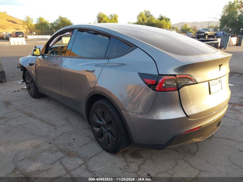 VIN 7SAYGDED5RF194821 2024 Tesla Model Y, Long Rang... no.3