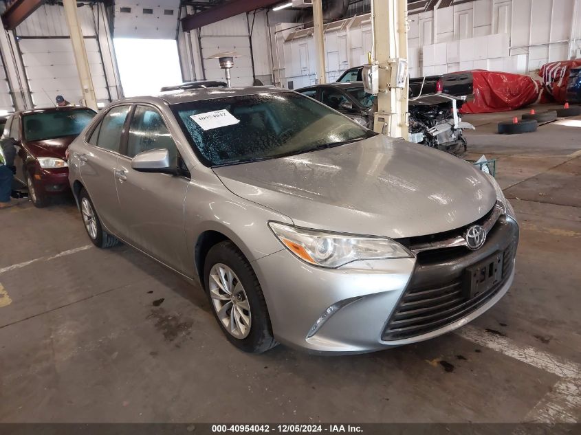 VIN 4T4BF1FK9GR520689 2016 TOYOTA CAMRY no.1