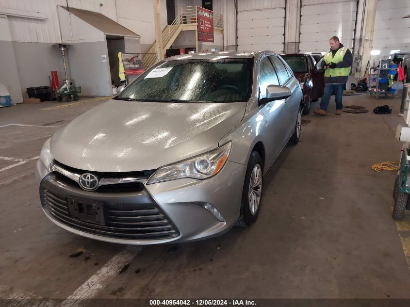 VIN 4T4BF1FK9GR520689 2016 TOYOTA CAMRY no.2