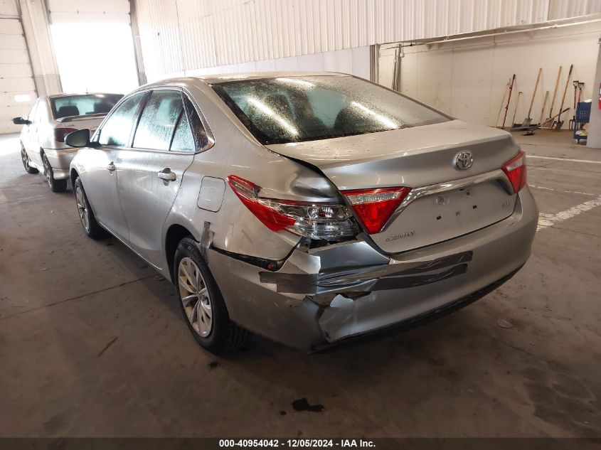 VIN 4T4BF1FK9GR520689 2016 TOYOTA CAMRY no.3