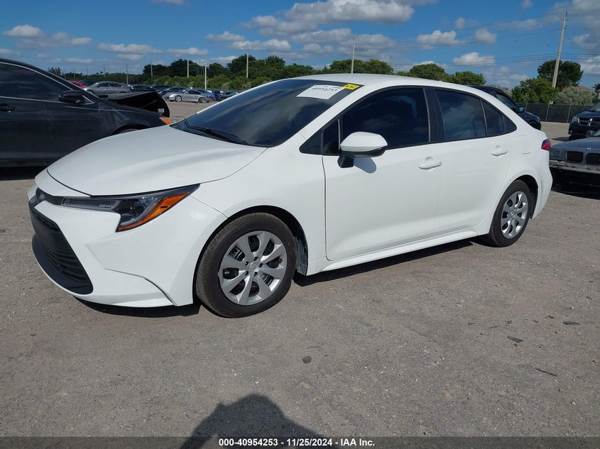 2024 TOYOTA COROLLA VIN: 5YFB4MDE5RP144589