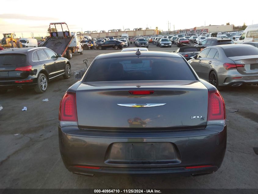 VIN 2C3CCABG2HH577404 2017 Chrysler 300, 300S no.17