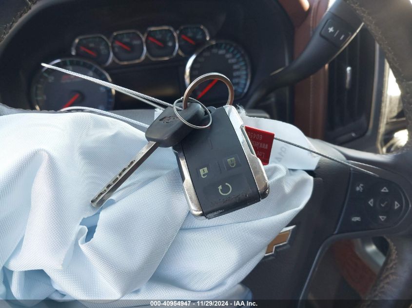 2017 Chevrolet Silverado 1500 2Lt VIN: 3GCUKREC0HG132122 Lot: 40954947