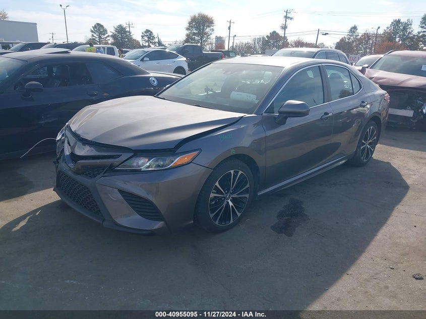 2018 TOYOTA CAMRY SE - 4T1B11HK9JU143729