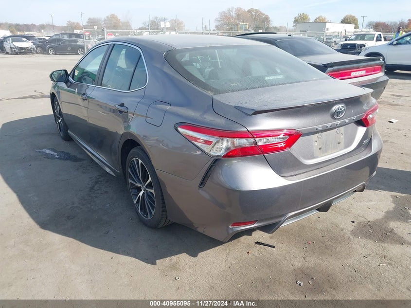 2018 TOYOTA CAMRY SE - 4T1B11HK9JU143729