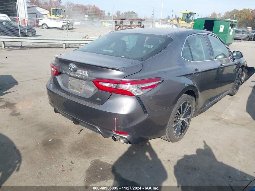 2018 TOYOTA CAMRY SE - 4T1B11HK9JU143729