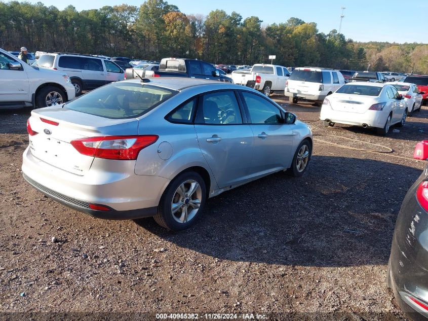 VIN 1FADP3F29EL233202 2014 Ford Focus, SE no.4