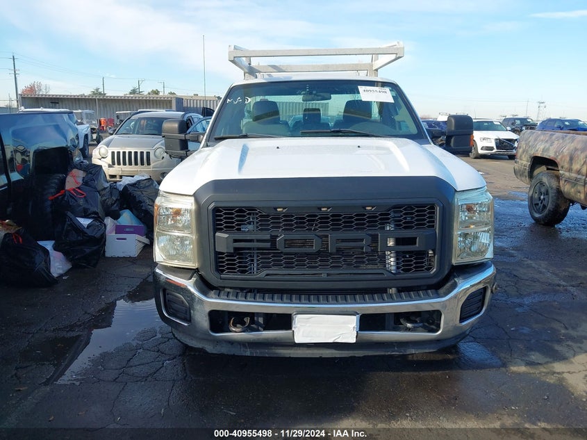 2015 FORD F-250 XL 1FDBF2A68FEB70605