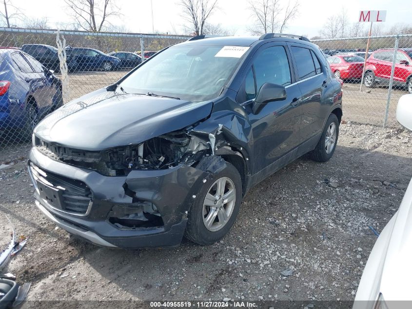 VIN 3GNCJLSB7JL303816 2018 CHEVROLET TRAX no.2