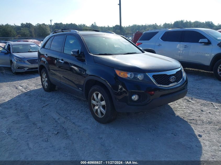 2013 KIA SORENTO LX - 5XYKTCA60DG409605