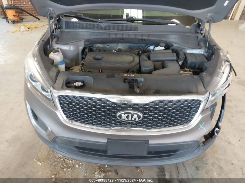 VIN 5XYPGDA33GG047246 2016 KIA Sorento, 2.4L Lx no.10