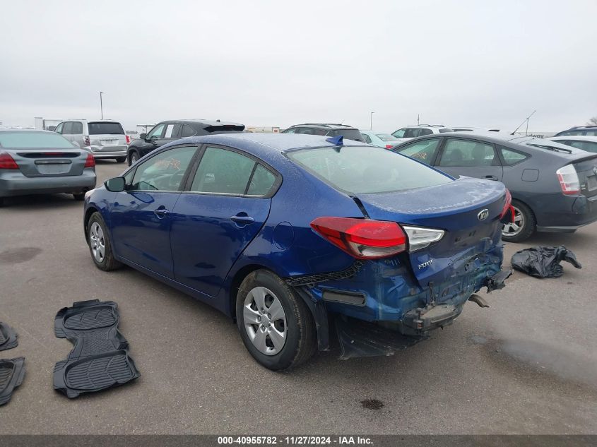 VIN 3KPFL4A73JE247414 2018 KIA Forte, LX no.3