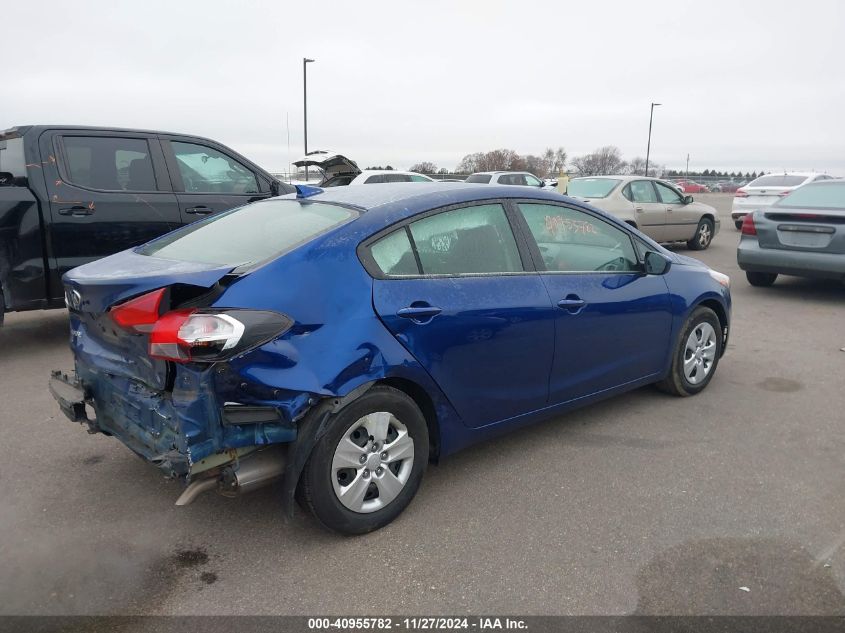 VIN 3KPFL4A73JE247414 2018 KIA Forte, LX no.4