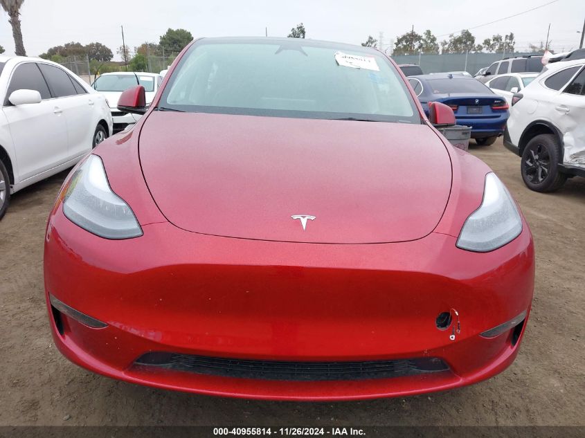 2024 Tesla Model Y Long Range Dual Motor All-Wheel Drive VIN: 7SAYGDEEXRF156459 Lot: 40955814