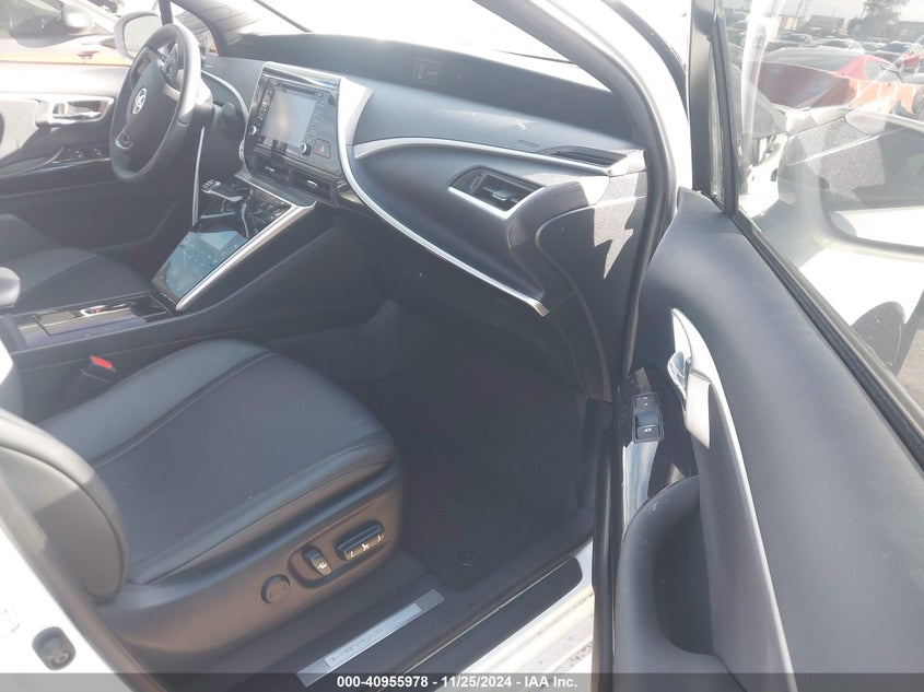 2018 TOYOTA MIRAI JTDBVRBD9JA004901