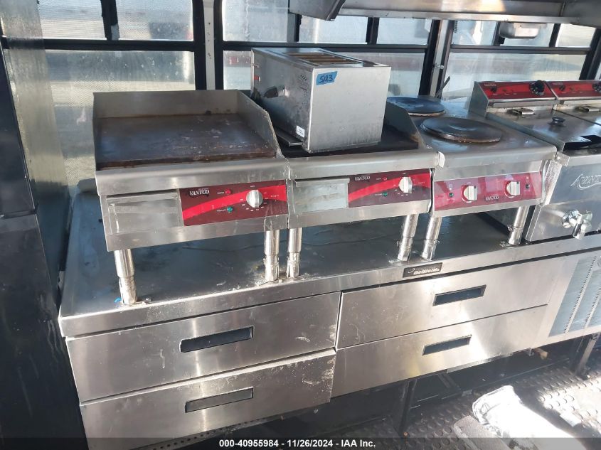 2014 Ford E-350 Cutaway VIN: 1FDEE3FL4EDA29135 Lot: 40955984