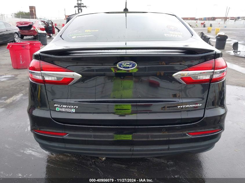 VIN 3FA6P0SU5KR251689 2019 Ford Fusion, Energi Tita... no.17