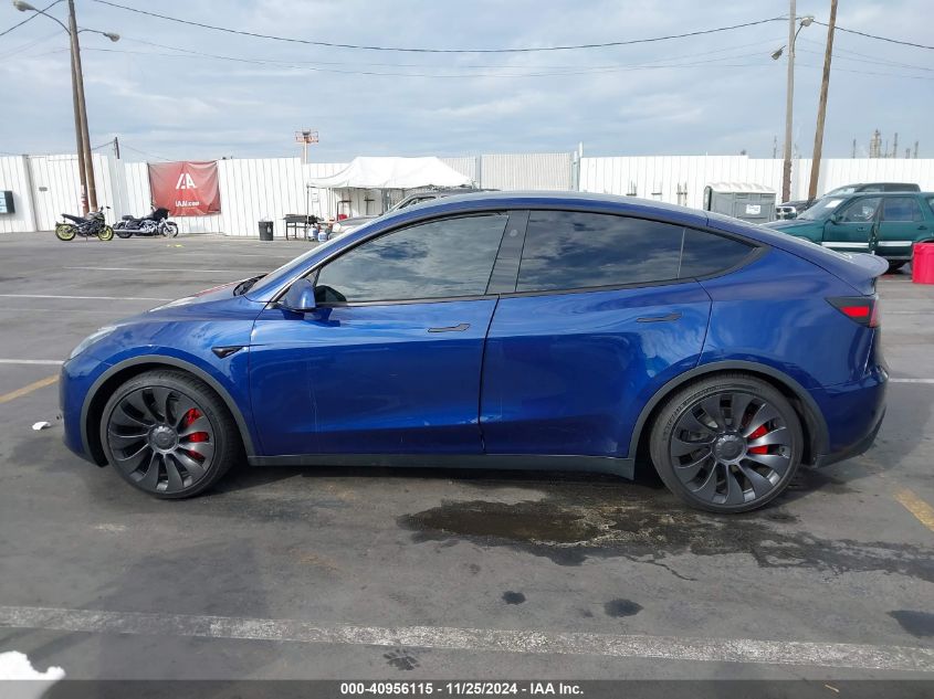 2024 Tesla Model Y Performance Dual Motor All-Wheel Drive VIN: 7SAYGDEF5RF047741 Lot: 40956115