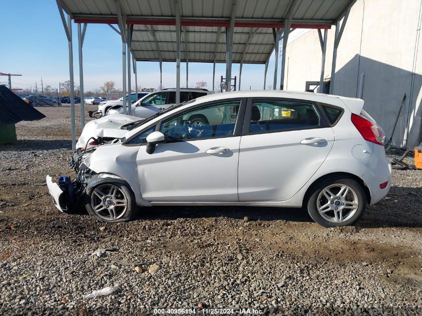 VIN 3FADP4EJ0JM114400 2018 Ford Fiesta, SE no.14