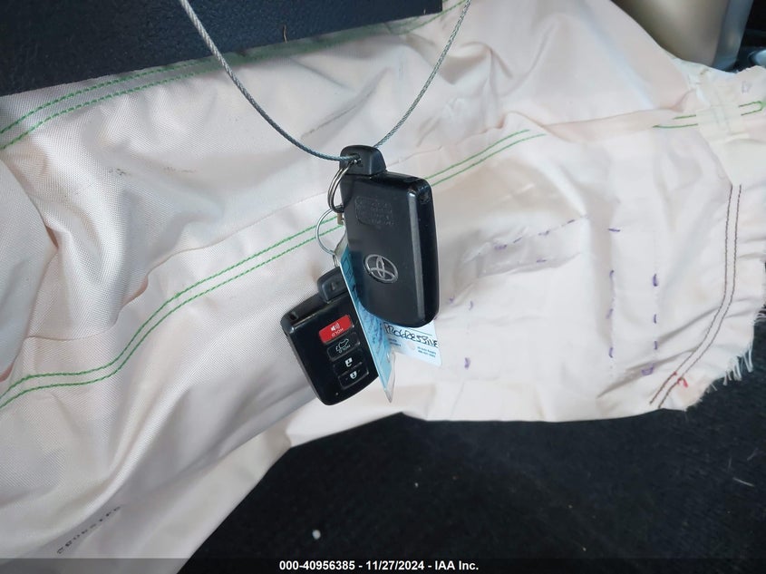 2015 TOYOTA RAV4 LIMITED - 2T3YFREV6FW146174