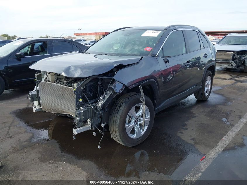 VIN 2T3W1RFV4MC121180 2021 Toyota RAV4, Xle no.2