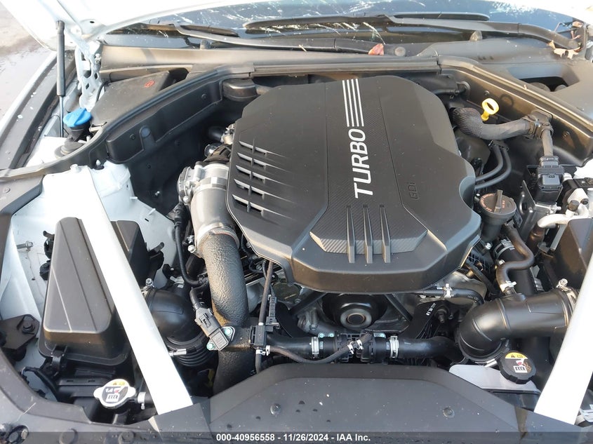 2022 GENESIS G70 3.3T AWD KMTG54TE6NU101852