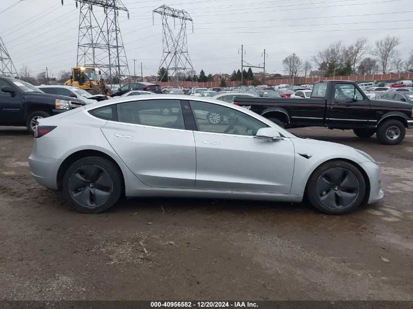 2018 Tesla Model 3 Long Range/Mid Range VIN: 5YJ3E1EA4JF019143 Lot: 40956582