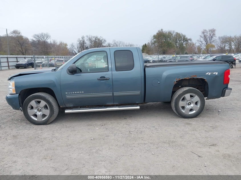 2011 CHEVROLET SILVERADO 1500 VIN: 1GCRKSE33BZ461983