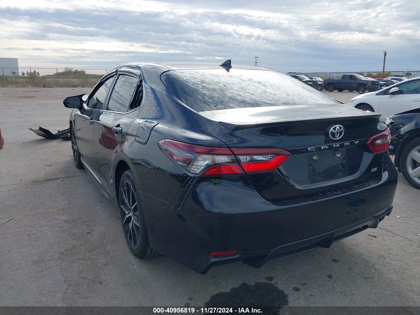 2021 TOYOTA CAMRY VIN: 4T1G11AK6MU583587