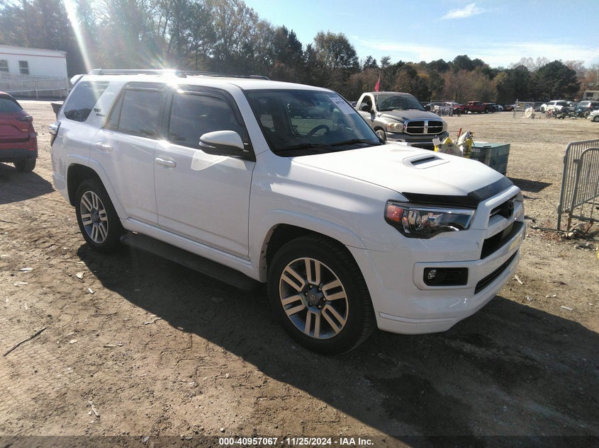 Vin: jteau5jr7r5310421, lot: 41446863, toyota 4runner trd sport 20241
