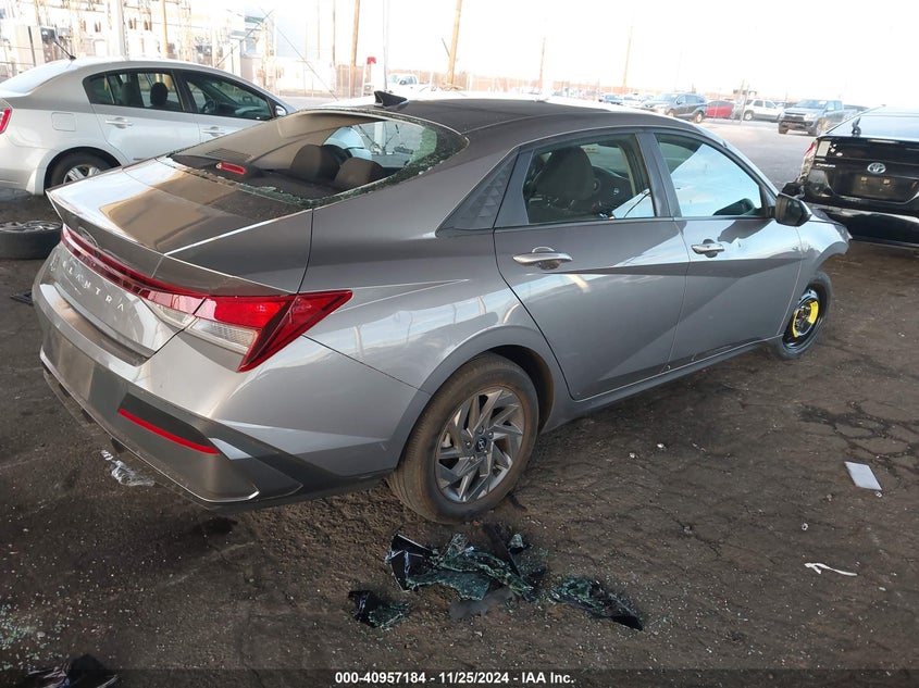 2024 HYUNDAI ELANTRA VIN: KMHLM4DG9RU730636