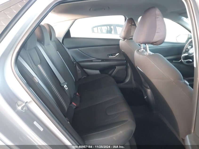 2024 HYUNDAI ELANTRA VIN: KMHLM4DG9RU730636