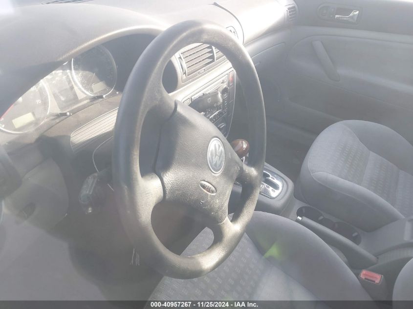 2003 Volkswagen Passat Gl VIN: WVWND63B33E239799 Lot: 40957267