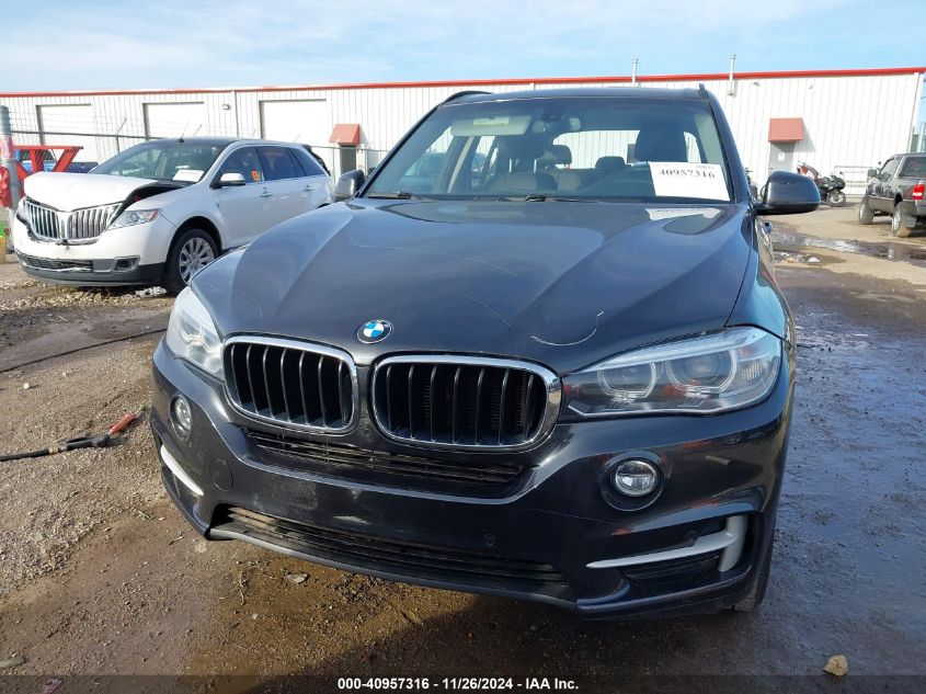 VIN 5UXKR0C56G0P34995 2016 BMW X5 no.12