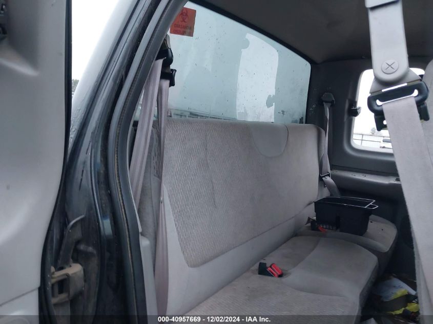 1998 Ford F150 VIN: 002FTZX18WCA04474 Lot: 40957669