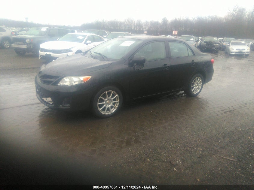 Vin: 2t1bu4eexcc817544, lot: 41447657, toyota corolla le 20122