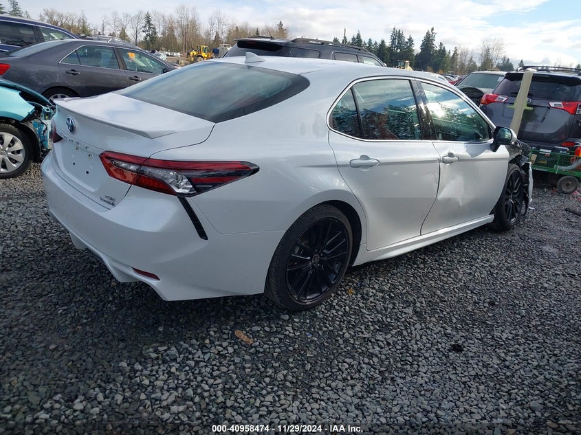 2022 TOYO CAMRY HYBRID XSE W/C VIN: 4T1K31AK2NU572334